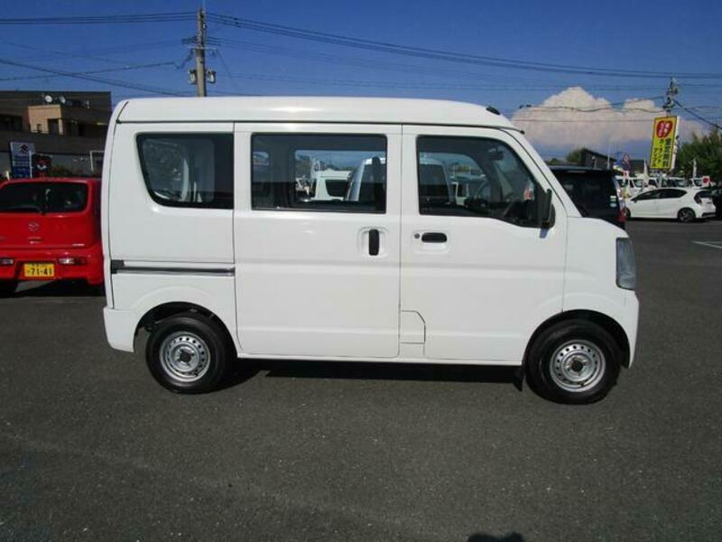 MINICAB VAN