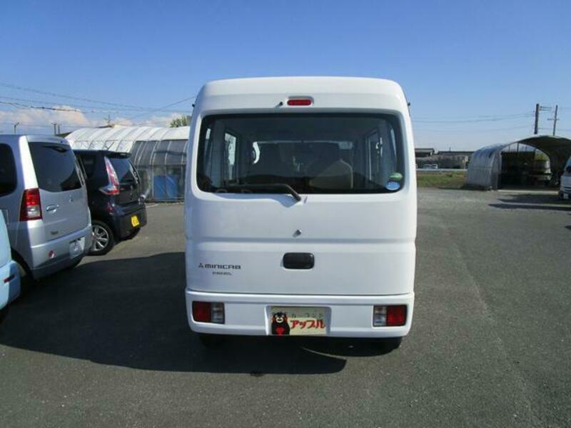 MINICAB VAN