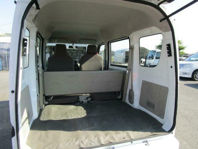 MINICAB VAN