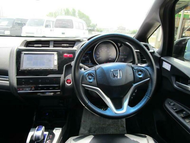 FIT HYBRID
