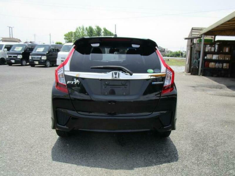 FIT HYBRID