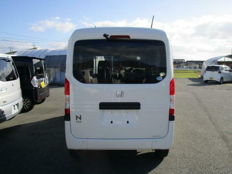 N-VAN