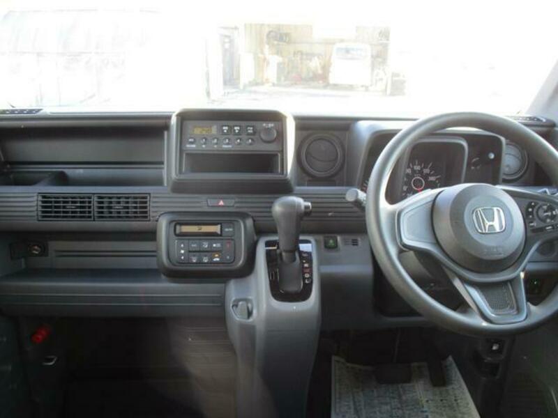 N-VAN