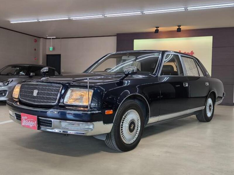 TOYOTA CENTURY