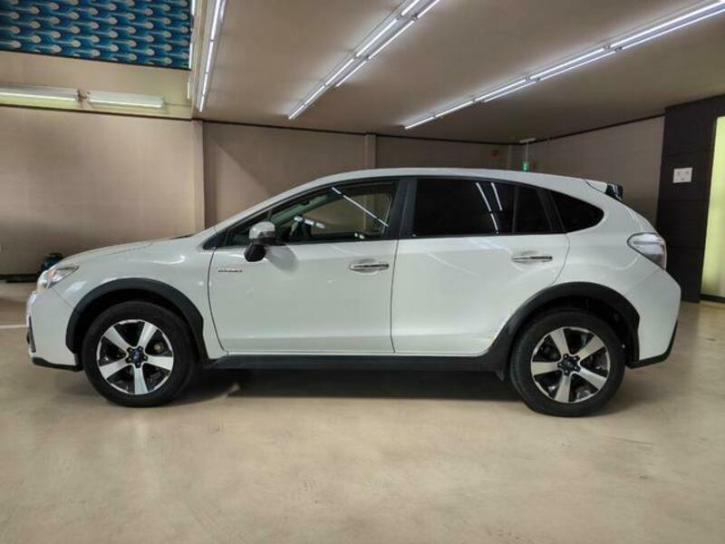XV HYBRID