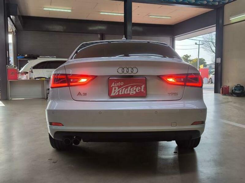 A3 SEDAN