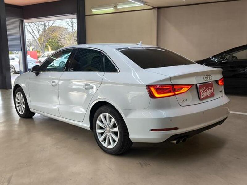 A3 SEDAN