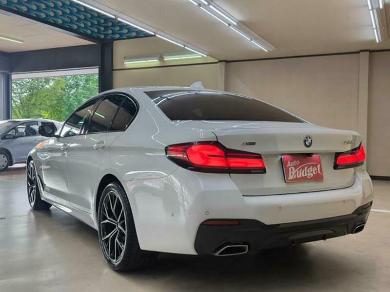 5 SERIES