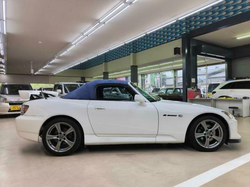 S2000