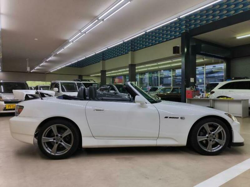 S2000