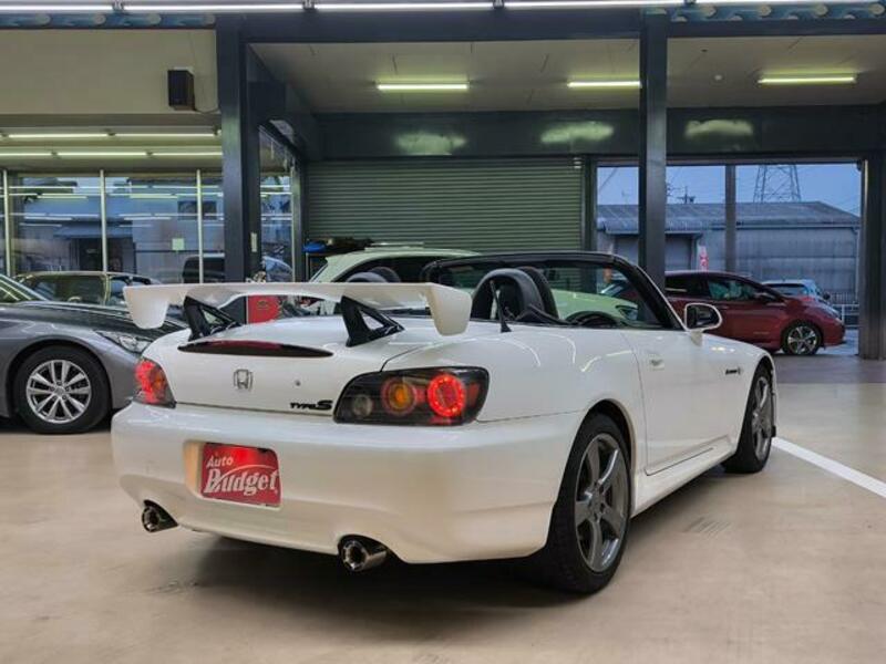S2000
