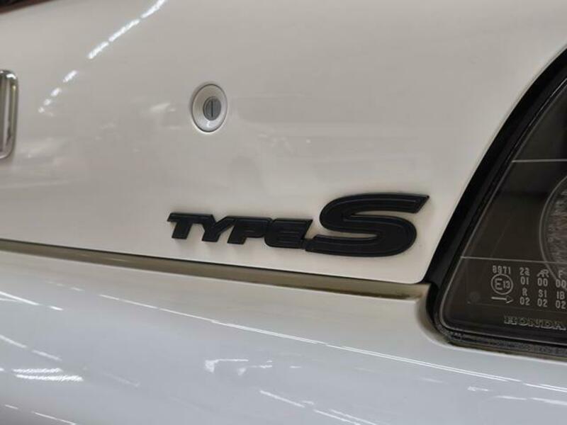 S2000