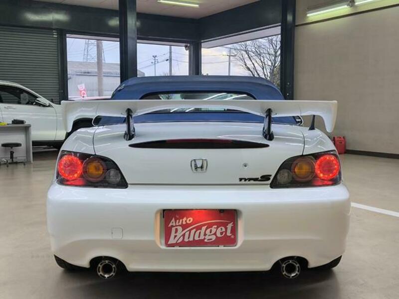 S2000