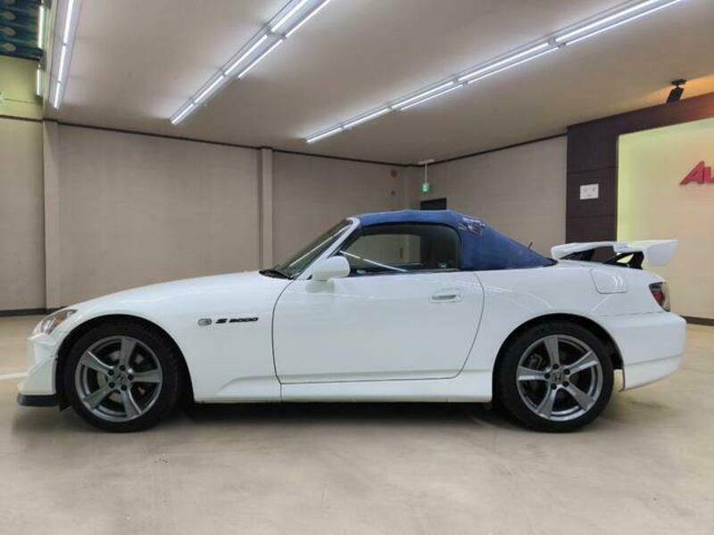 S2000