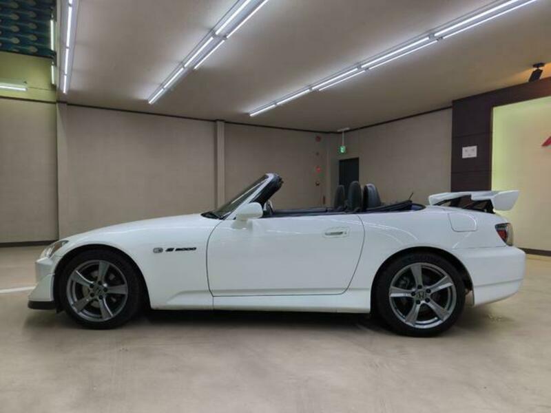 S2000