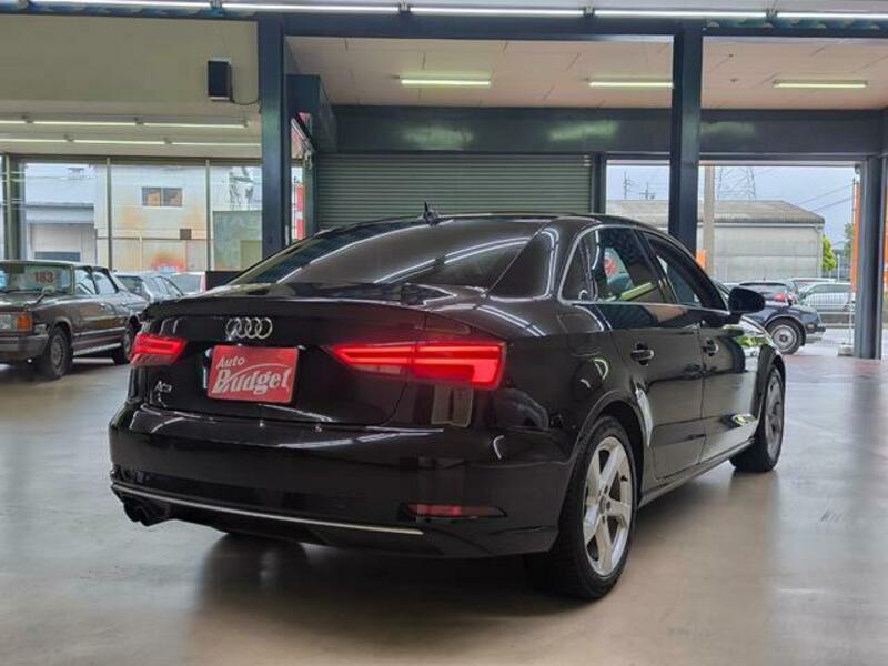 A3 SEDAN