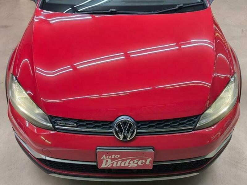 GOLF ALLTRACK