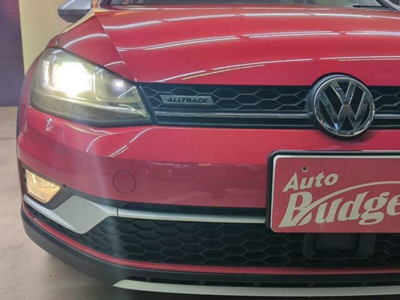 GOLF ALLTRACK