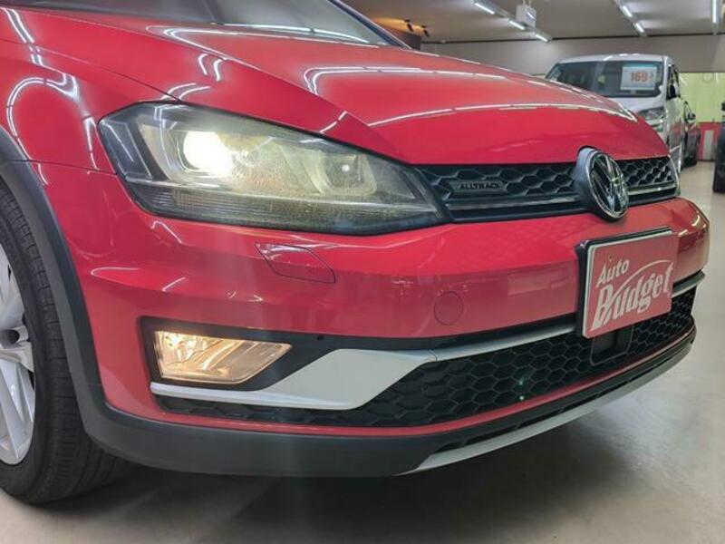 GOLF ALLTRACK