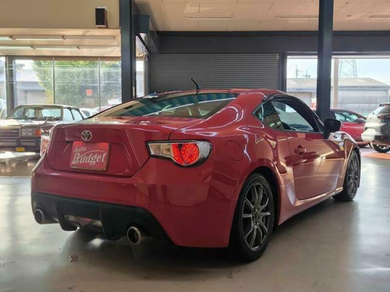 86