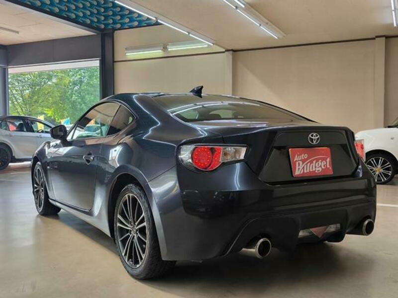 86