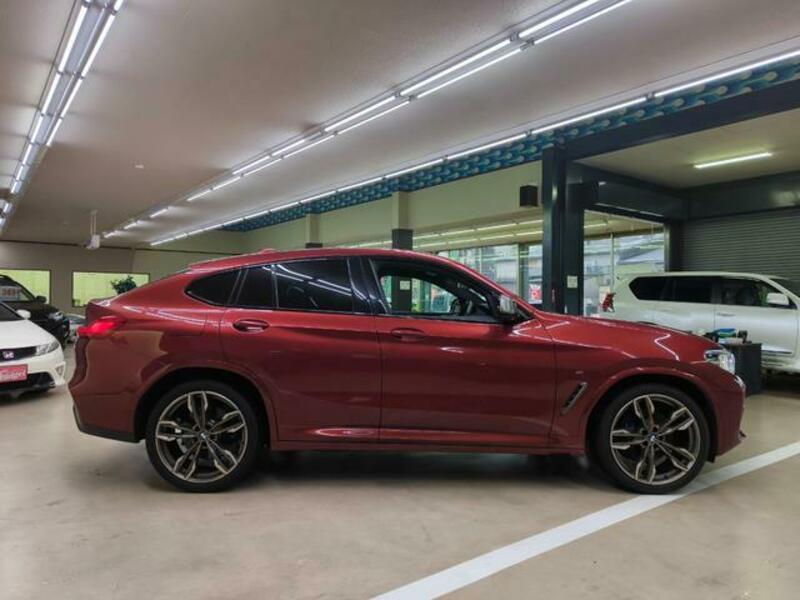 X4