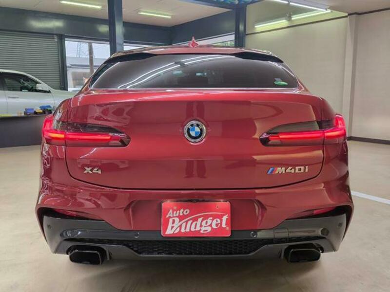X4