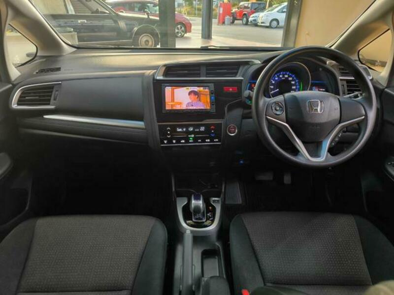 FIT HYBRID