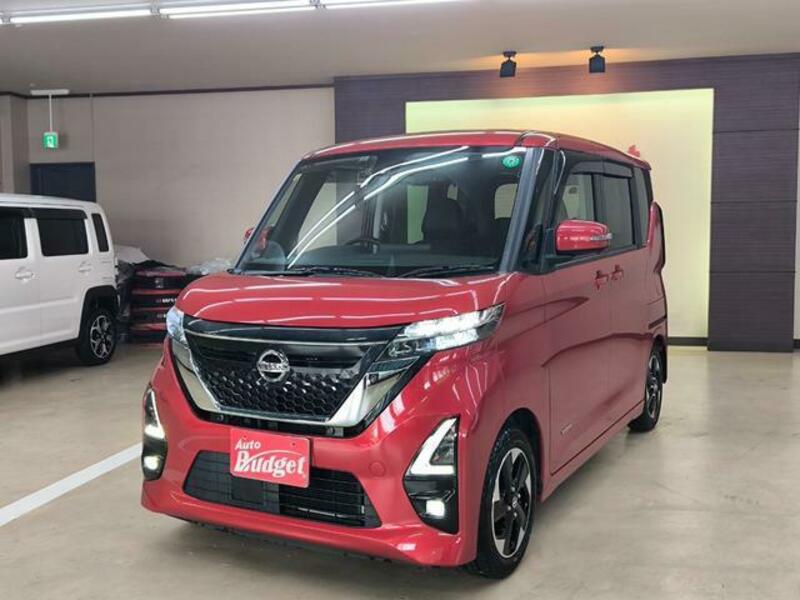 NISSAN ROOX