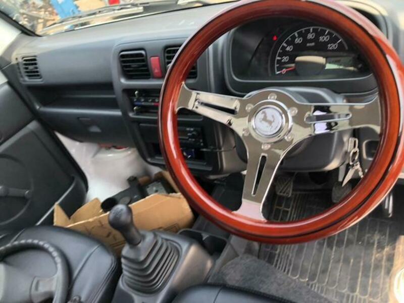 CARRY TRUCK