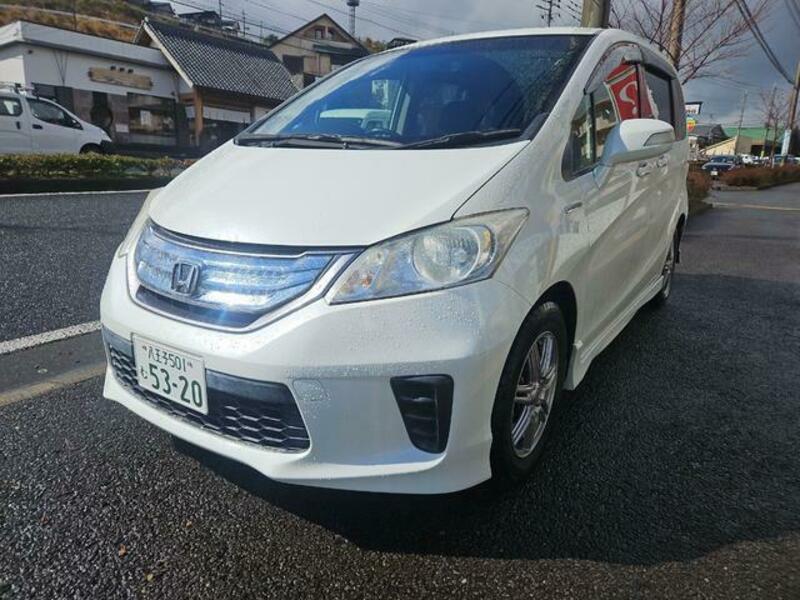 HONDA FREED HYBRID