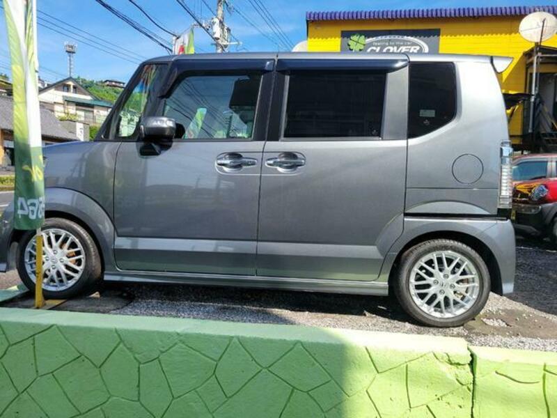 N BOX CUSTOM