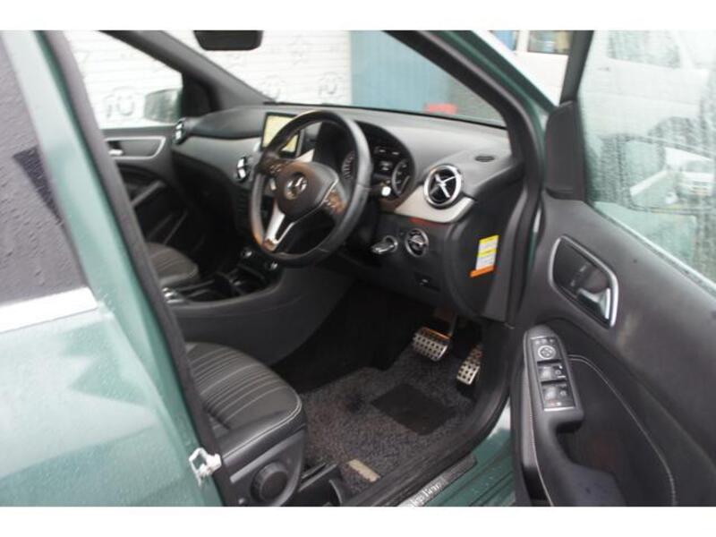 B-CLASS