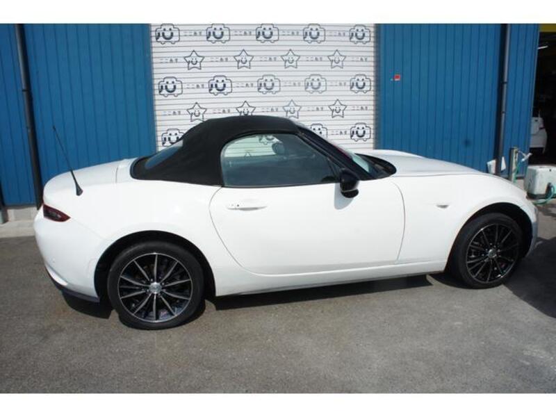 ROADSTER
