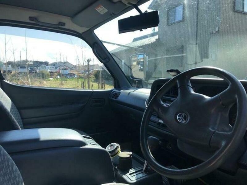 HIACE WAGON