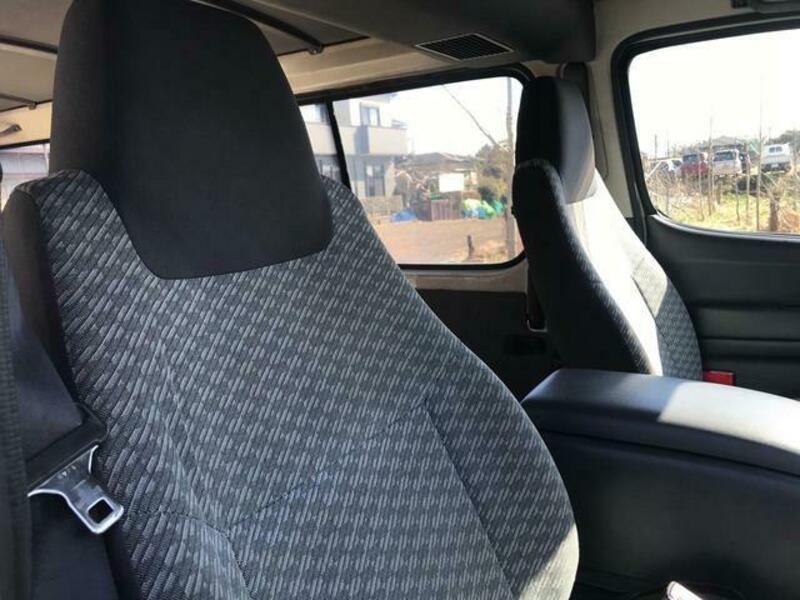 HIACE WAGON