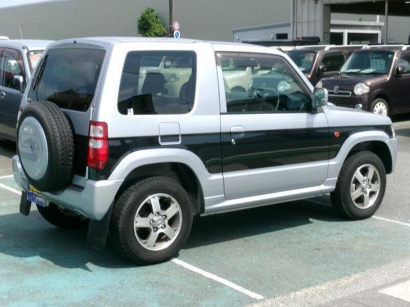PAJERO MINI