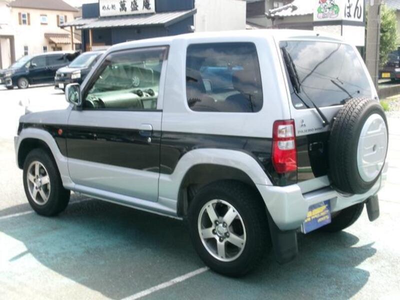 PAJERO MINI