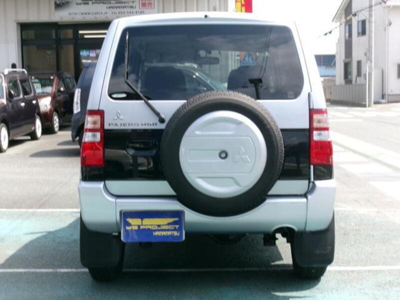 PAJERO MINI