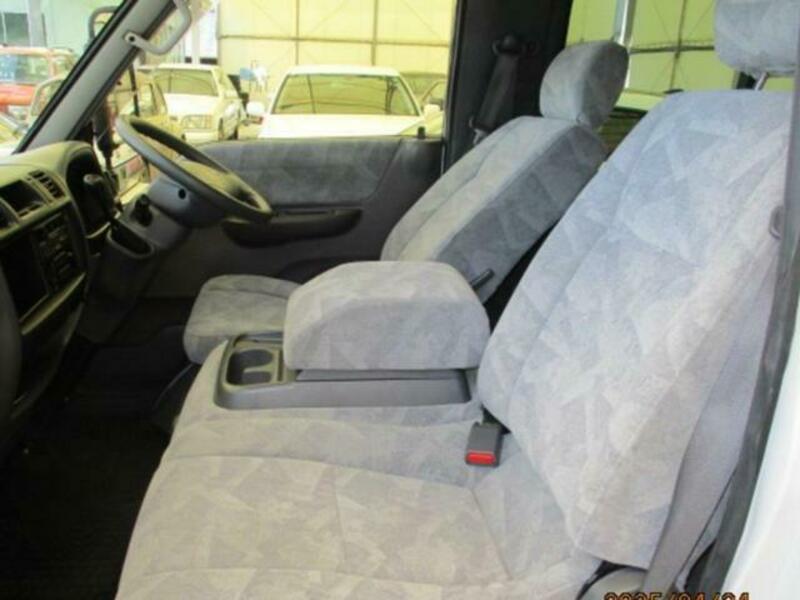 BONGO VAN