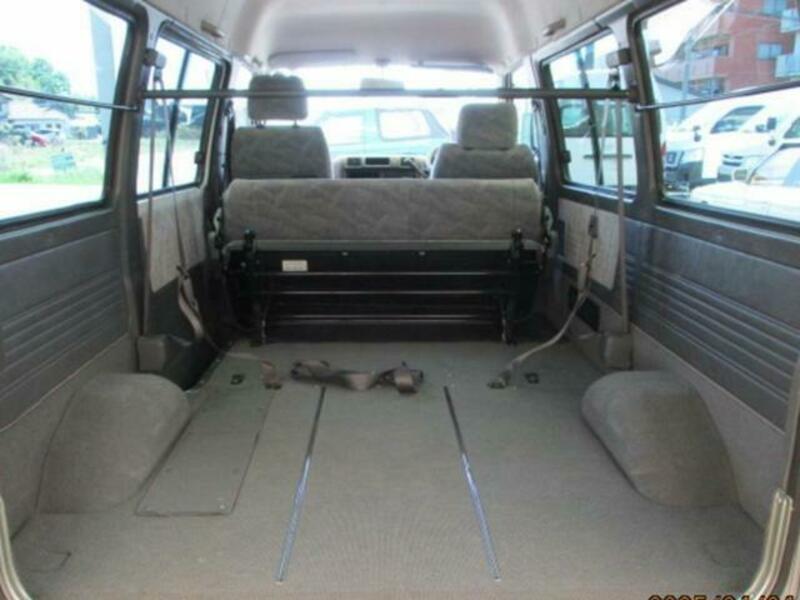 BONGO VAN