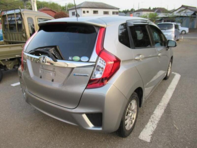 FIT HYBRID