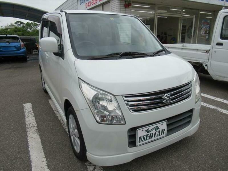 WAGON R