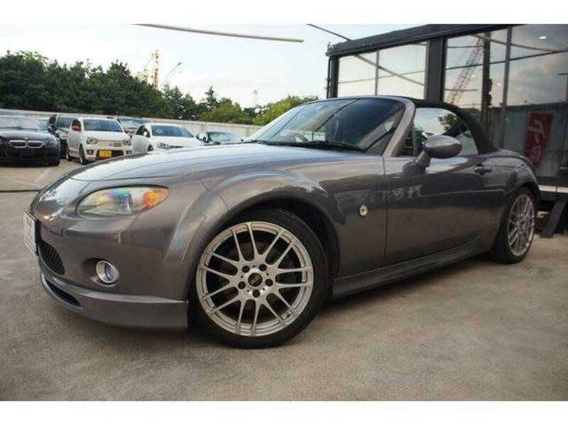 ROADSTER