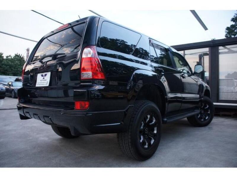 HILUX SURF