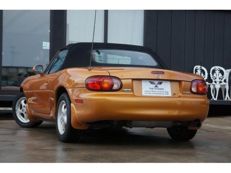 ROADSTER