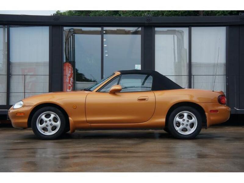 ROADSTER