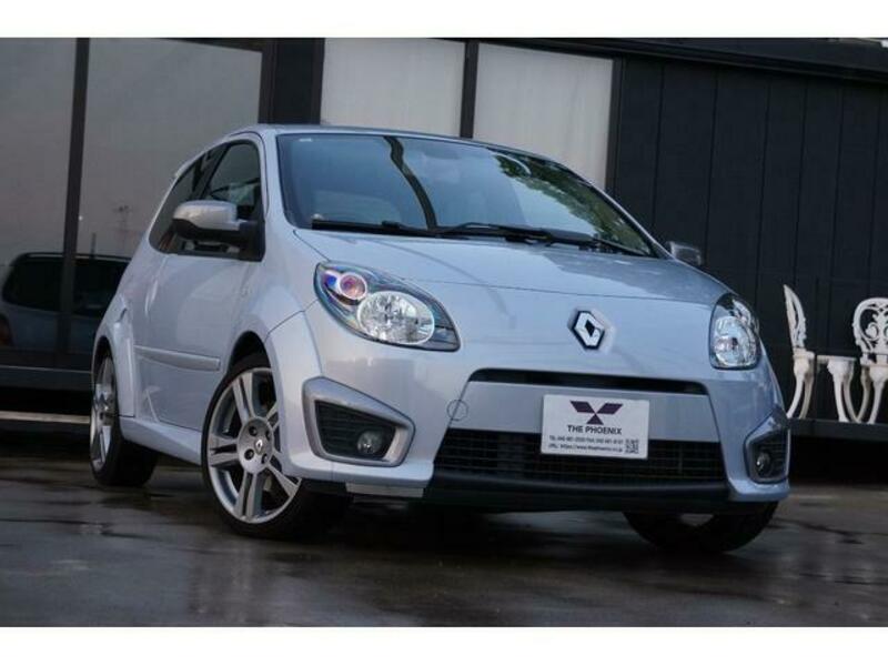 TWINGO