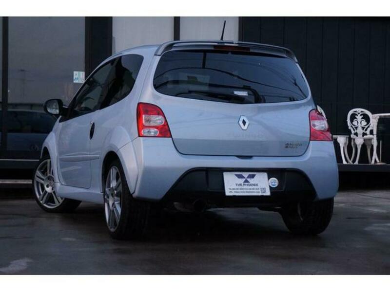 TWINGO