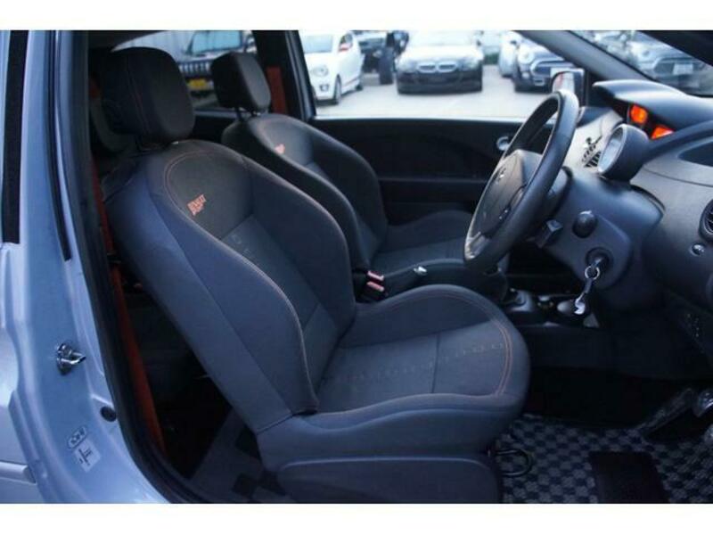 TWINGO